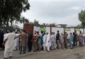 Pakistan Votes after Bitter Campaign Marred by Violence