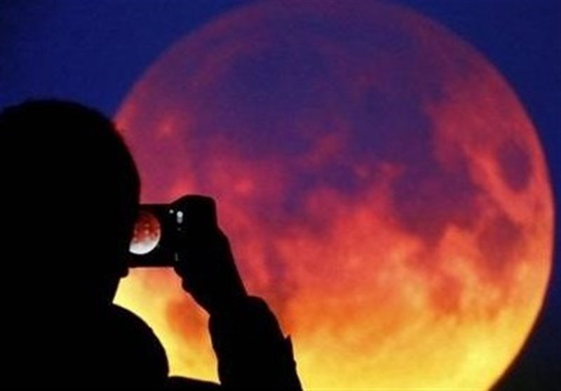 لماذا خسوف القمر یوم غد الجمعة هو الأطول فی القرن الواحد والعشرین؟