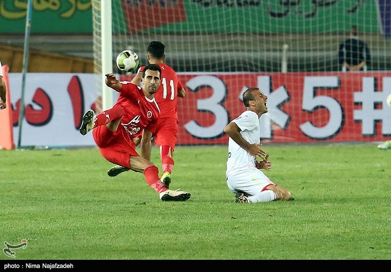 پرسپولیس در یک صورت می‌تواند در نیم‌فصل بازیکن بگیرد