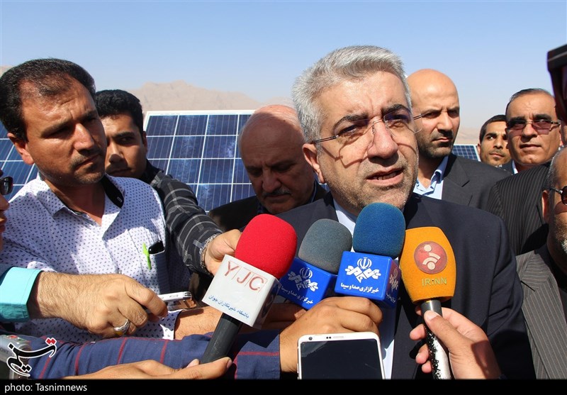 وزیر نیرو در قزوین: ظرفیت 30 هزار مگاواتی نیروگاه‌های بادی باید مورد استفاده بهینه قرار گیرد