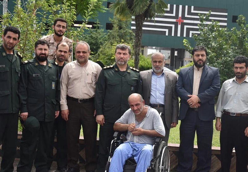 بازدید مسئولان سپاه گیلان از آسایشگاه معلولان رشت