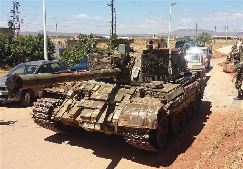 Militants Continue to Surrender Their Weapons to Syrian Army in Quneitra (+Photos)