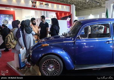 Iran’s Elecomp 2018 Exhibition Underway in Tehran