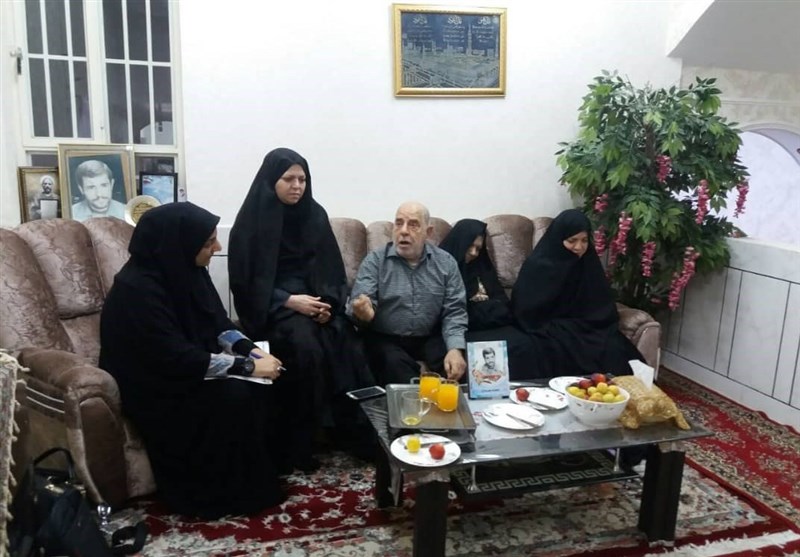 خوزستان| دیدار با خانواده شهید محمد مهتدی به روایت تصاویر