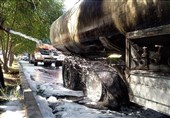 آتش گرفتن تانکر حامل بنزین در بزرگراه آوینی + تصاویر