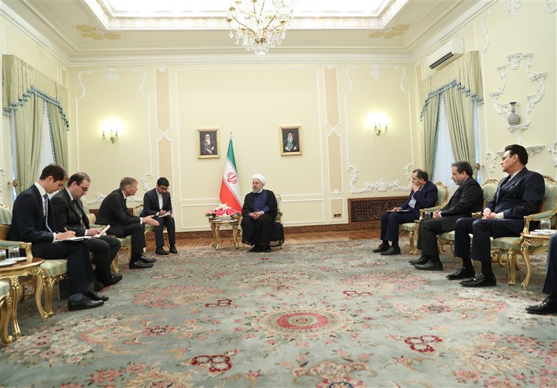روحانی:‌ تصمیمات دولت جدید‌ آمریکا زودگذر است/ از حق خود در صادرات نفت نمی‌گذریم