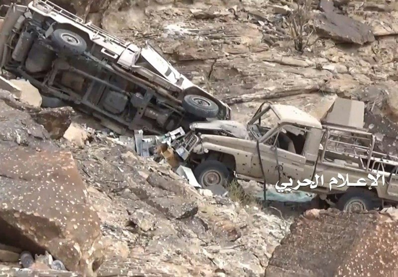 یمن| گلوله‌باران مواضع نظامیان سعودی در جیزان؛ انهدام خودرو مزدوران در نجران