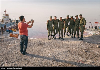 مسافران تابستانی دریاچه ارومیه