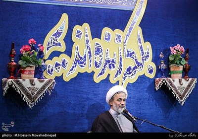 سخنرانی حجت الاسلام علیرضا پناهیان در مراسم استقبال از 135 شهید تازه تفحص شده در معراج شهدا