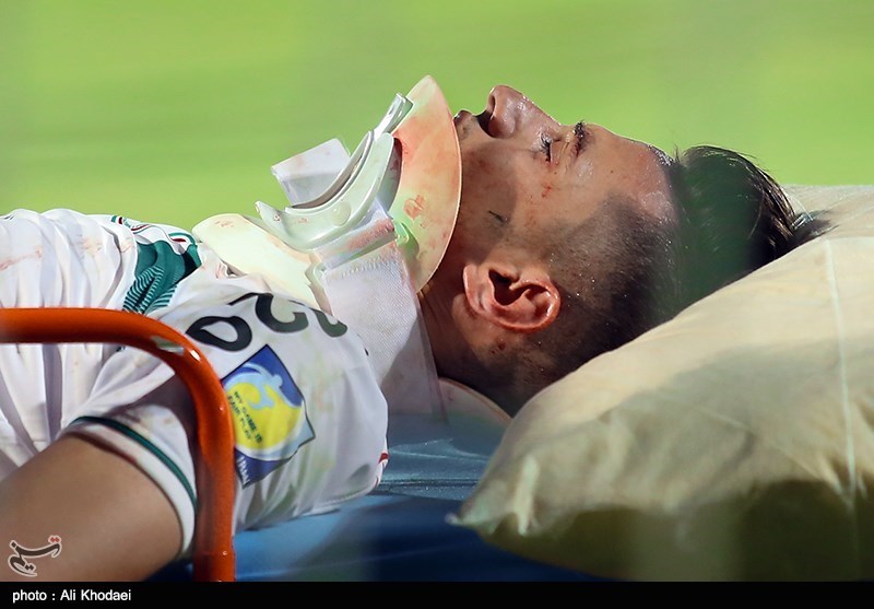 حبیب‌زاده تحت عمل جراحی قرار گرفت/ فک بازیکن ذوب‌آهن از چهار ناحیه شکسته است
