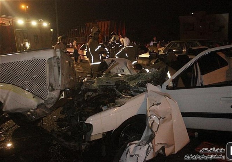 اراک| تصادف خونین در محور خمین ـ محلات؛ 4 نفر کشته و زخمی شدند