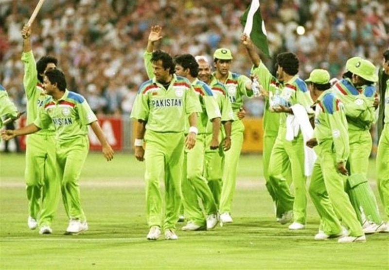 عمران خان کی تقریب حلف برداری میں ورلڈ کپ کی فاتح ٹیم کے کھلاڑیوں کو مدعو کرنے کا فیصلہ