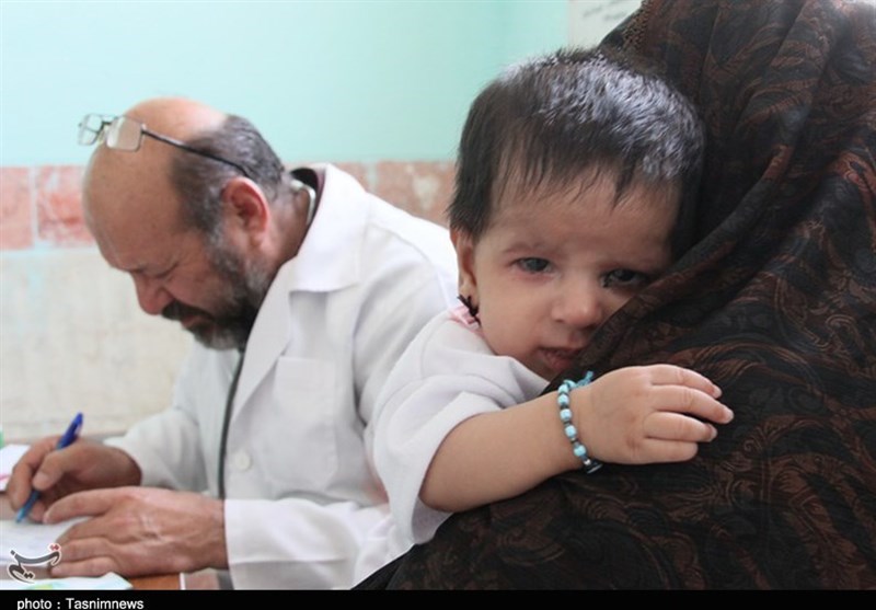 کاروان سلامت هلال احمر فارس در سیستان و بلوچستان؛ ارائه خدمات درمانی به بیش از 3300 نفر