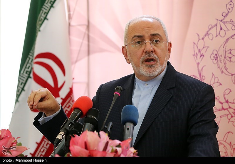 Iranian FM Blasts Possession of Nuclear Bombs by Israel, US