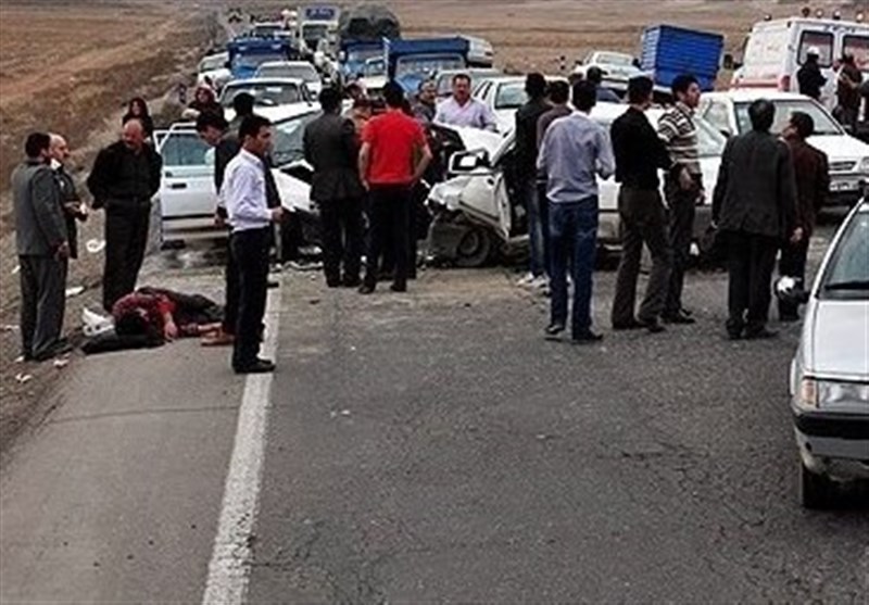 تصادف خونین در محور طبس ـ اصفهان/ 4 نفر کشته شدند