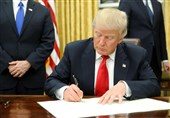 ترامپ فرمان تسریع خروج نیروهای آمریکایی از افغانستان و عراق را امضا می‌کند