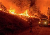 آتش‌سوزی کالیفرنیا 17 هزار خانه را تهدید می‌کند