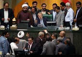 نماینده مردم ارومیه: استیضاح وزرای اقتصادی دولت در دستور کار مجلس است