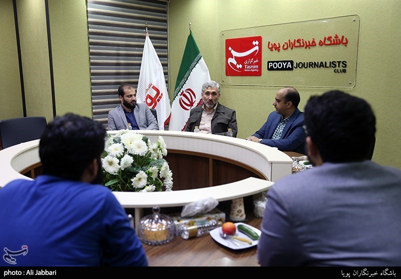 دیدار محمد احسانی مدیر شبکه نسیم با خبرنگاران تسنیم به مناسبت روز خبرنگار