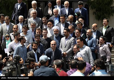 حجت الاسلام حسن روحانی رئیس جمهور در حاشیه جلسه هیئت دولت