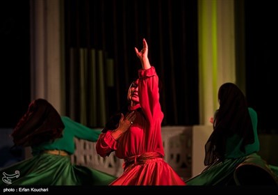 تمرین اپرای حلاج به کارگردانی و خوانندگی پرواز همای و با اجرای گروه مستان