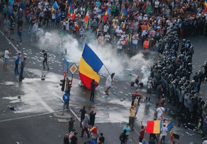 Violent Romania Protest Leaves 440 Needing Medical Treatment