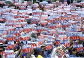 ده ها هزار نفر در اوکیناوا خواستار برچیده شدن پایگاه نظامی آمریکا شدند