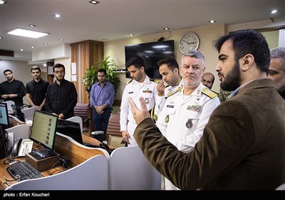 بازدید دریادار حسین خانزادی فرمانده نیروی دریایی راهبردی ارتش از تحریریه خبرگزاری تسنیم