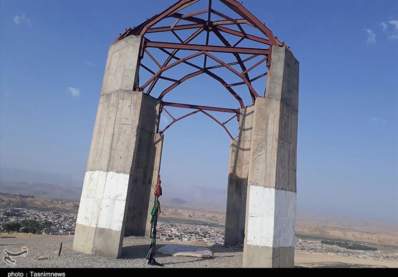 گرد فراموشی بر مزار شهدای گمنام پلدختر؛ اینجا شهدا گمنام‌ترند