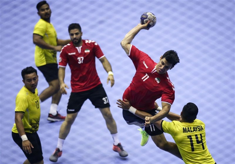 Iran Handball Team to Hold Camp in Qatar