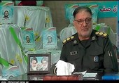 مردم در برابر توطئههای دشمنان محکم ایستادهاند