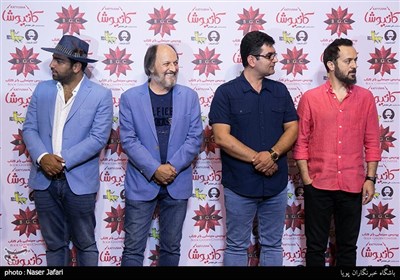 احمد مهرانفر ، علی عطشانی ،امین تارخ و سامان گوران در اکران خصوصی فیلم سینمایی کاتیوشا