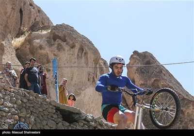 Iran’s Historical Village Hosts Mountain Bike Trials Competition