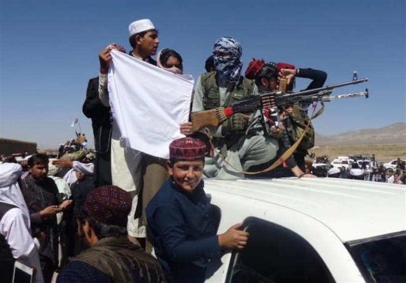 طالبان: دولت در حالی جشن استقلال برگزار می‌کند که افغانستان تحت استعمار آمریکا است