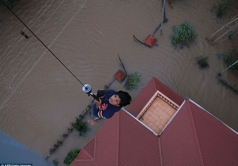 300,000 Left Homeless as Death Toll from Flooding in India Reaches 324 (+Photos, Video)