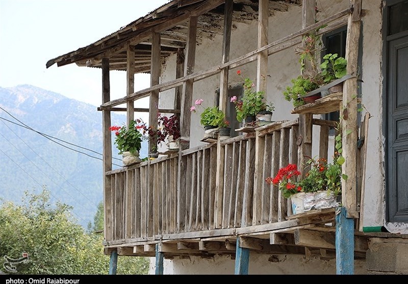 زندگی در خانه‌های کاهگلی روستای شوک اشکورات گیلان به روایت تصویر