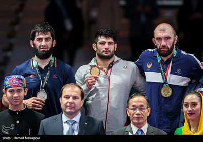 کسب مدال طلا توسط علیرضا کریمی در مسابقات کشتی آزاد - بازی‌های آسیایی 2018