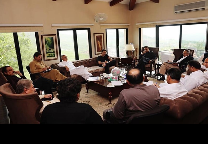 عمران خان: منافع مردم پاکستان را با هیچ چیز عوض نخواهیم کرد