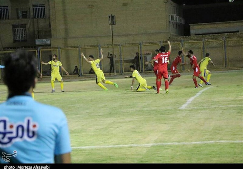 خروج باشگاه اکسین از استان البرز شایعه است