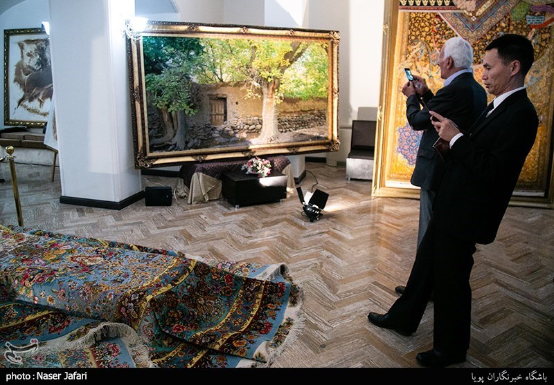 رویداد هنری طهران آغاز شد / شب نخست با اجرای «آقای سماع» + عکس