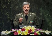 Iranian Defense Minister Briefs MPs on Latest Military Achievements