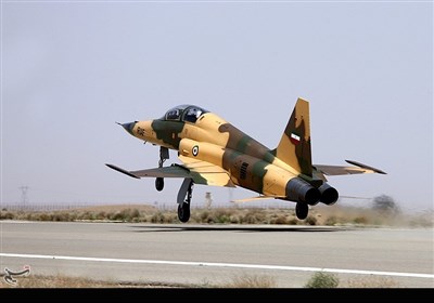 نخستین هواپیمای جنگنده ایرانی