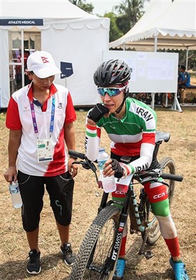 فرانک پرتوآذر پس از ناکامی در مسابقات دوچرخه‌سواری کوهستان - بازی‌های آسیایی 2018