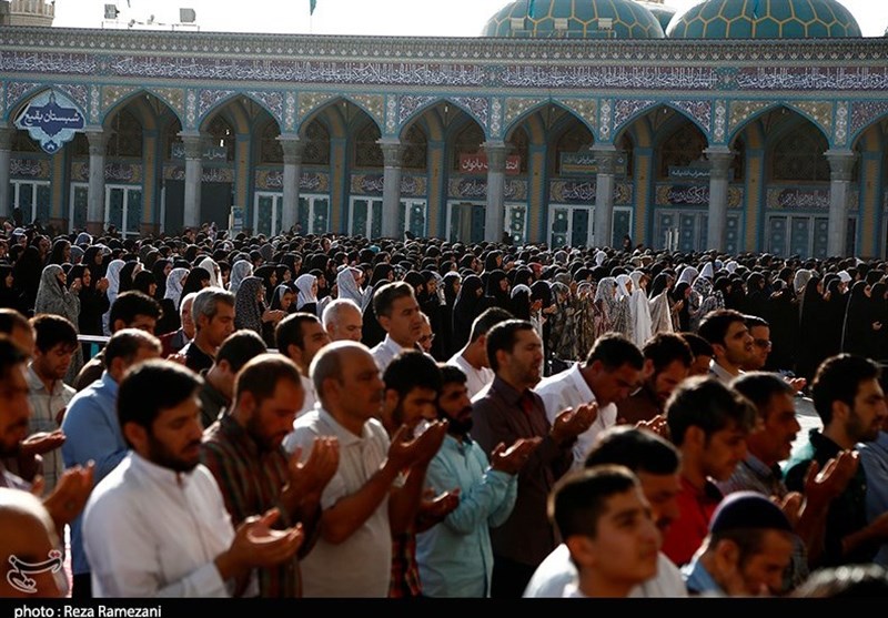نماز عید قربان در مسجد مقدس جمکران اقامه شد