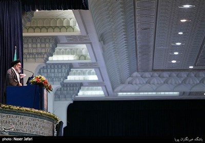 نماز عید قربان در مصلی تهران به امامت آیت‌الله سیداحمد خاتمی