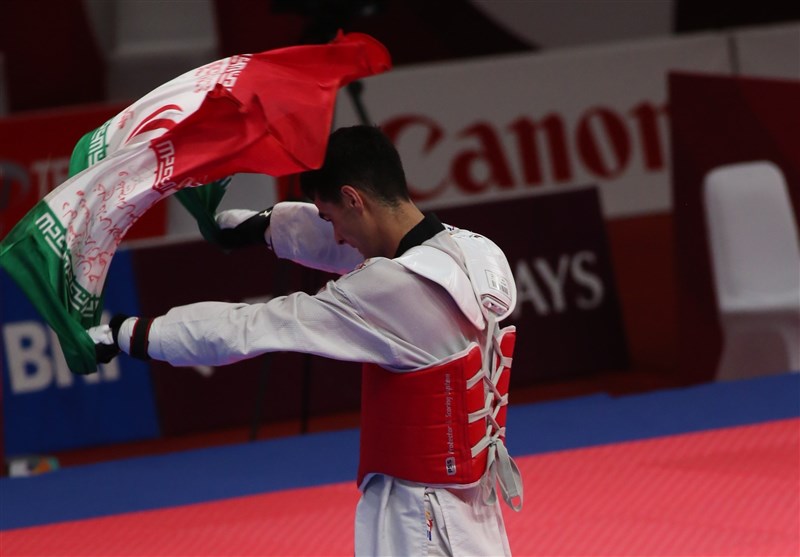 Taekwondo Athlete Hosseini Snatches another Gold Medal for Iran (+Video)