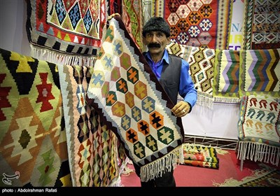 نمایشگاه بین المللی صنایع دستی در همدان-رافتی