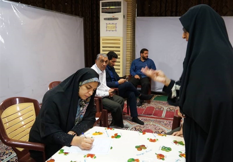 30 میز خدمت در جایگاه‌ نماز جمعه بوشهر مستقر شد+تصاویر