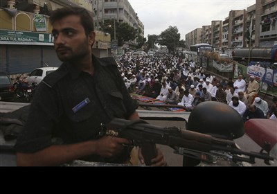  مساجد اور عید گاہوں کے اطراف سیکیورٹی کے سخت انتظامات کیے گئے تھے