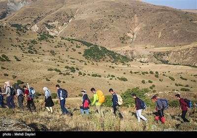 سومین صعود سراسری کارگران کوهنورد کشور به قله فندقلو